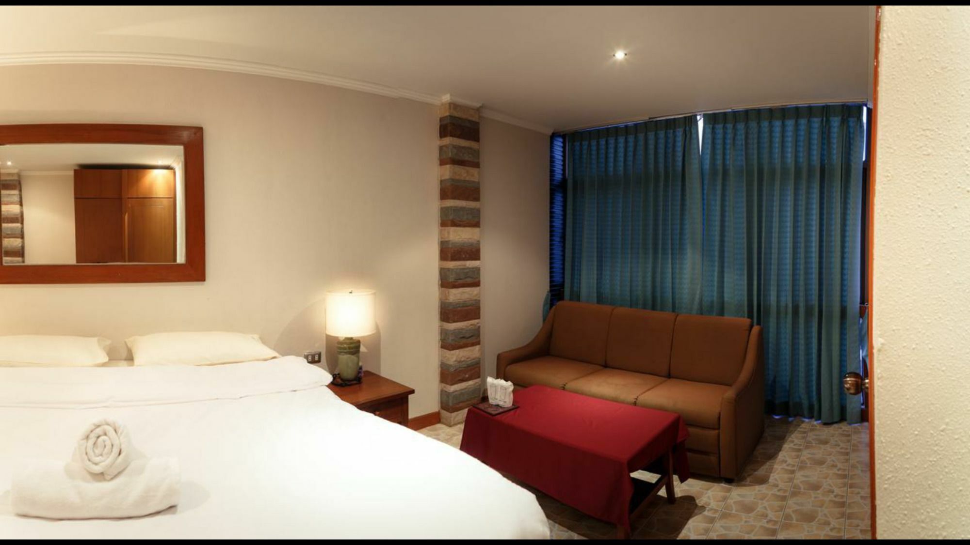 Avenue Beach Hotel หาดจอมเทียน ภายนอก รูปภาพ